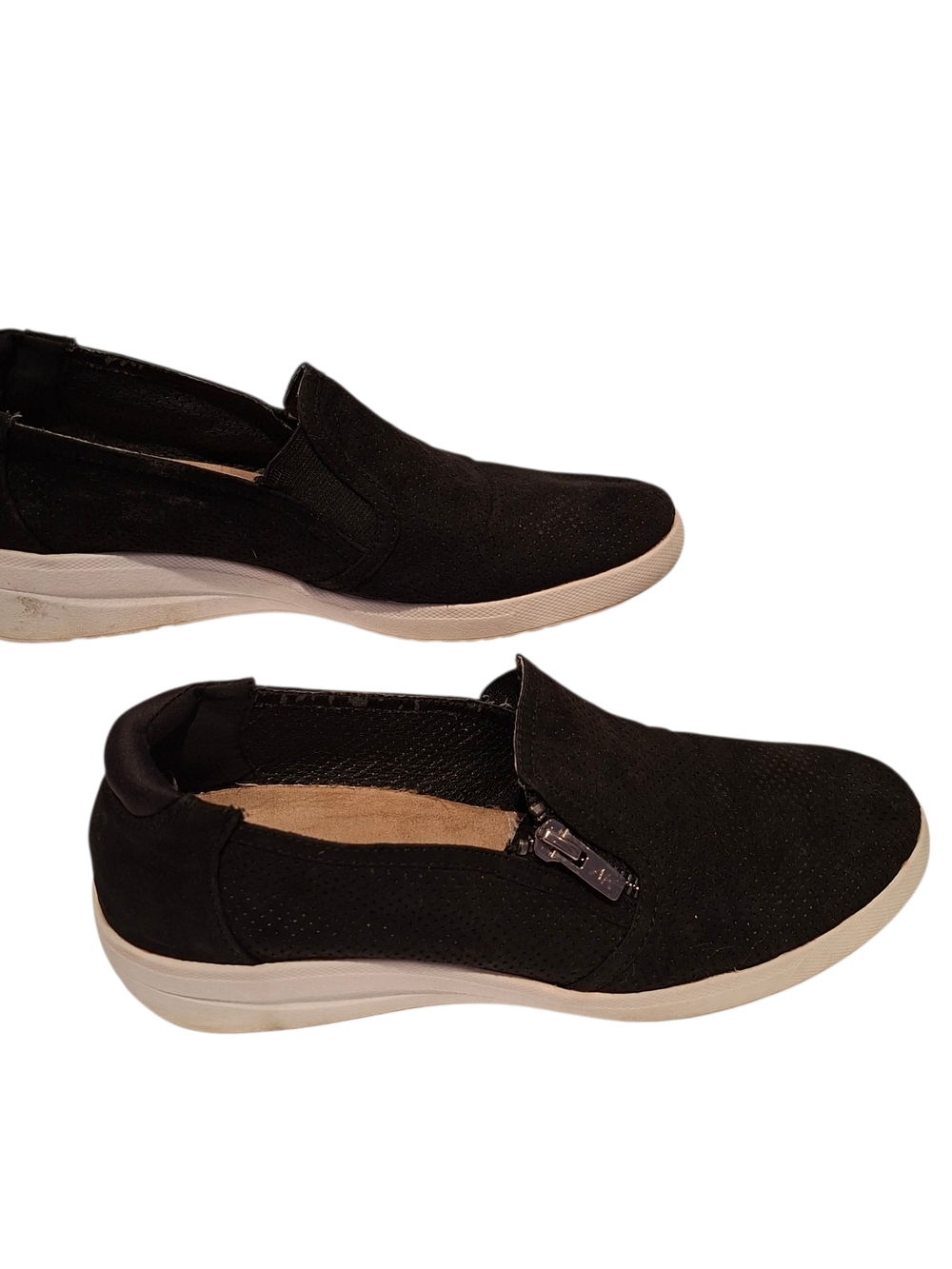 Anne Klein Women's Sport Black Slip-On Sneakers  Size 7.5 M